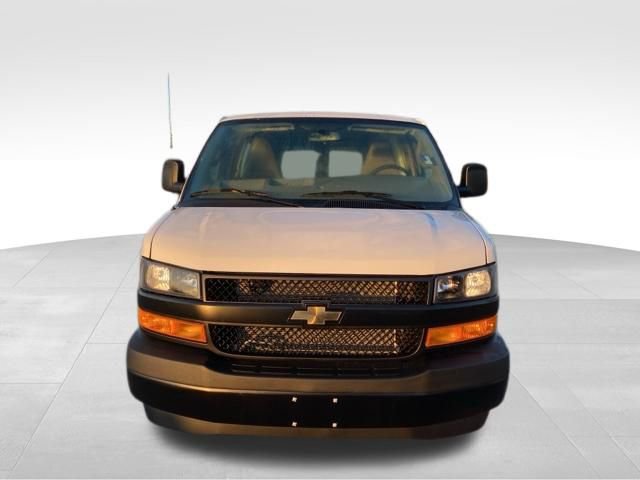 New 2026 Chevrolet Express 2500 RWD image 2