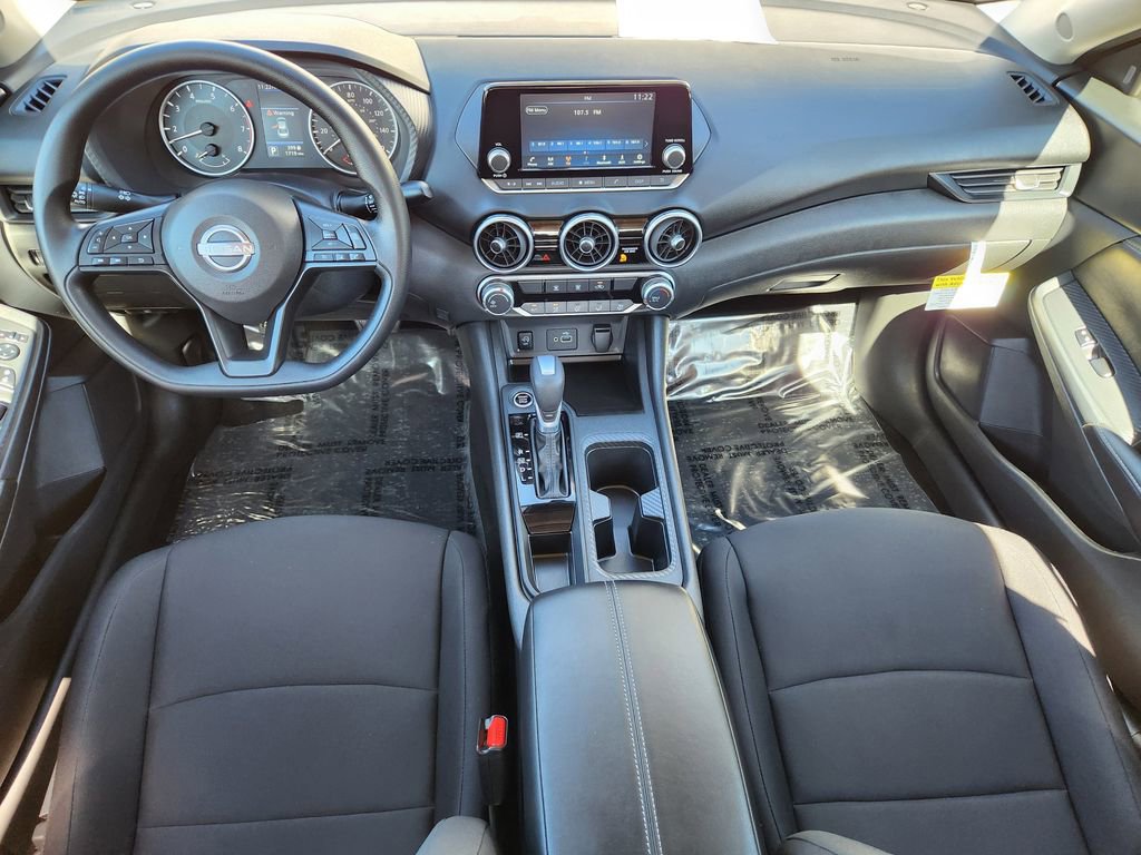 Used 2025 Nissan Sentra S image 11