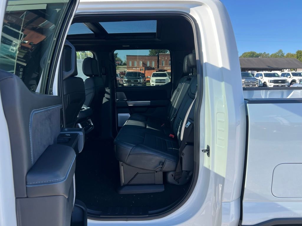 New 2026 Ford F350 Platinum w/ FX4 Off-Road Package image 17