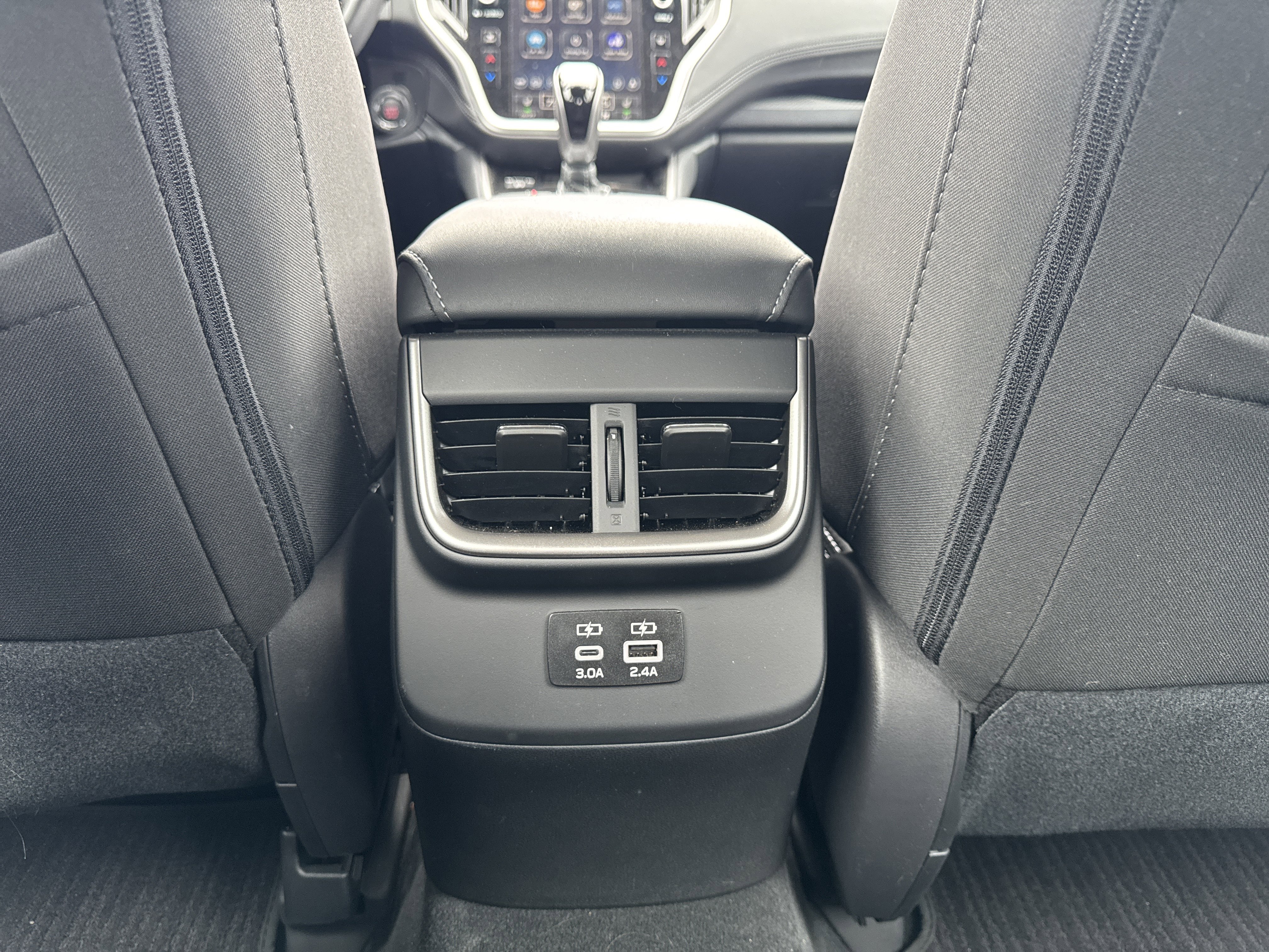 Used 2025 Subaru Legacy Premium AWD/4WD image 17