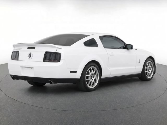Used 2009 Ford Mustang Shelby GT500 RWD image 3