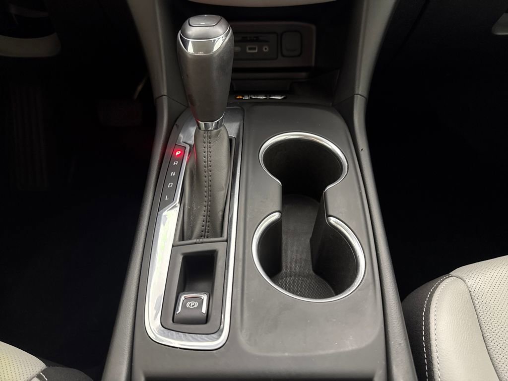 Used 2019 Chevrolet Equinox Premier image 18