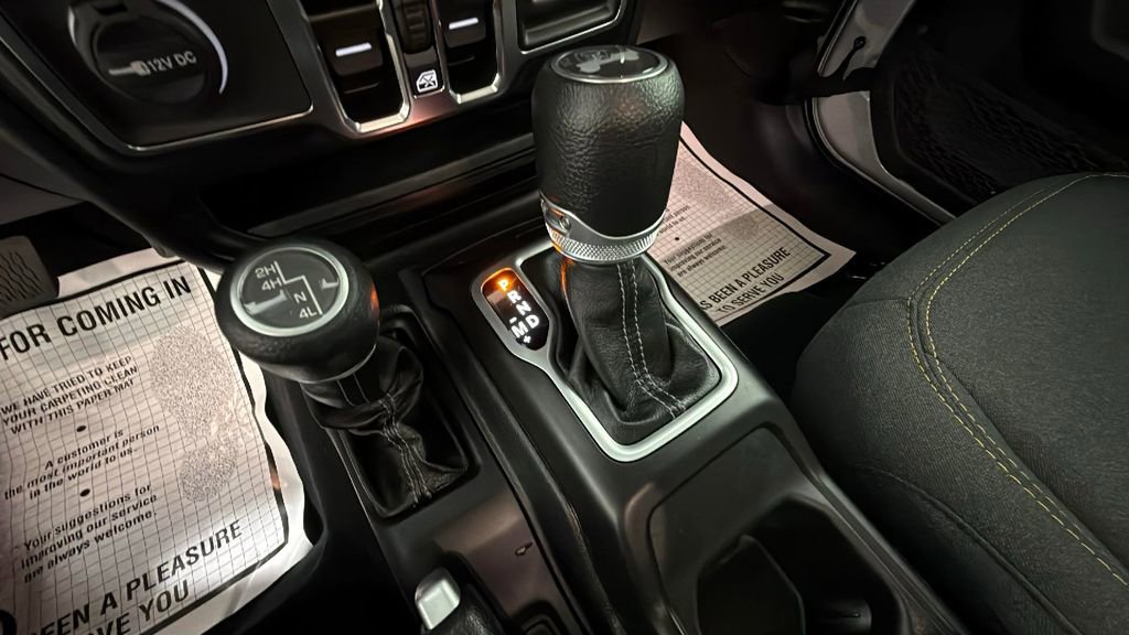 Used 2024 Jeep Wrangler Sport S image 24