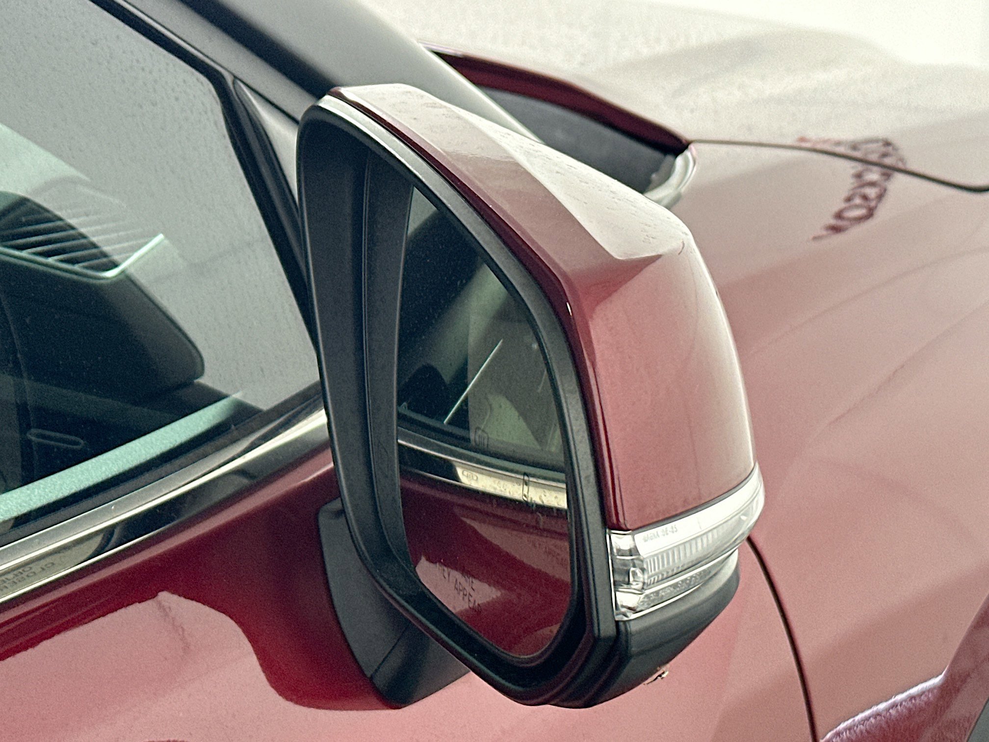 Used 2023 Toyota Highlander XLE image 10