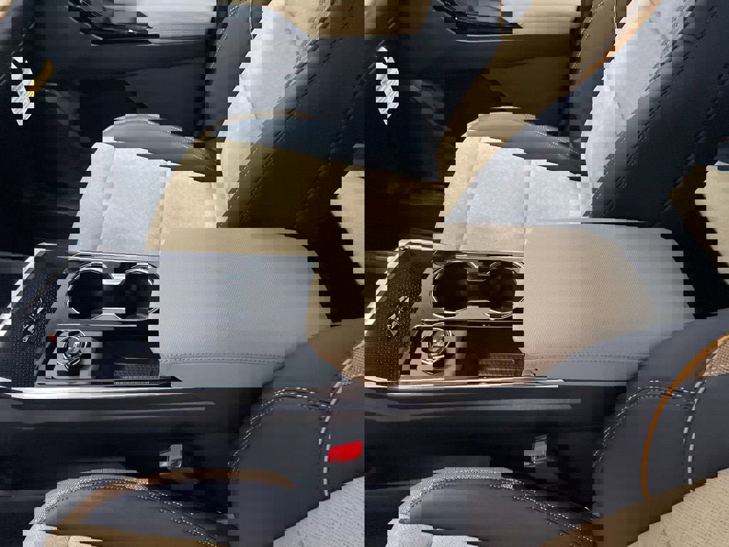 New 2026 Chevrolet Equinox ACTIV w/ Convenience Package III image 16