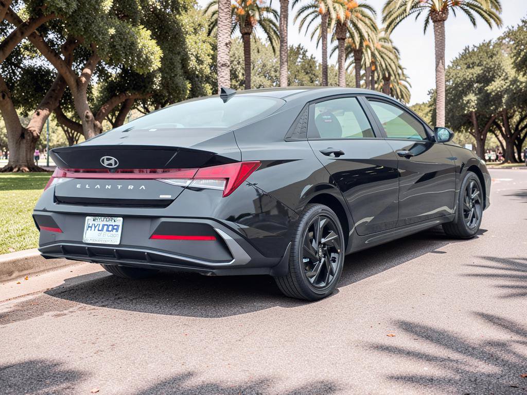New 2026 Hyundai Elantra Sport FWD image 5