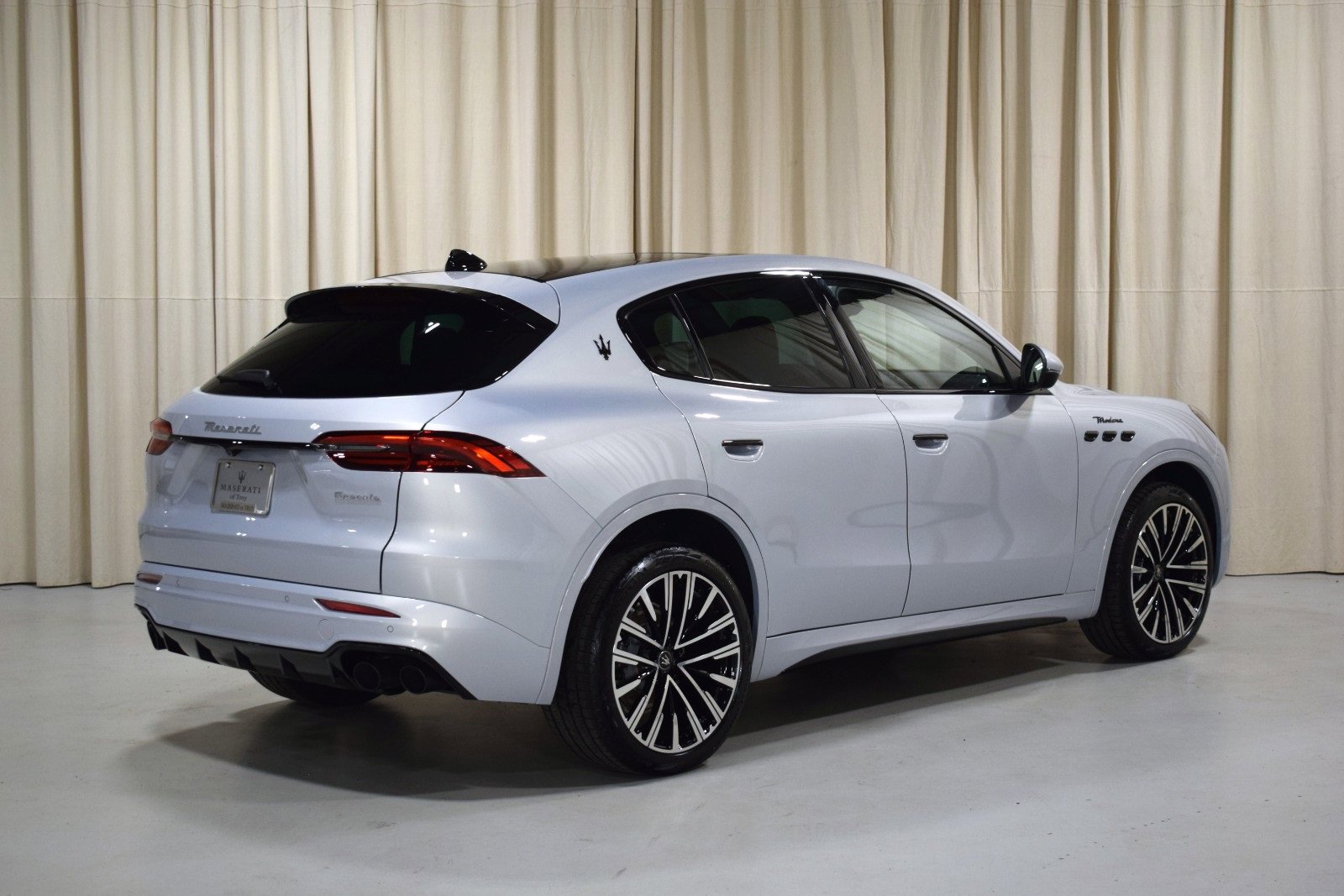 New 2025 Maserati Grecale Modena image 10