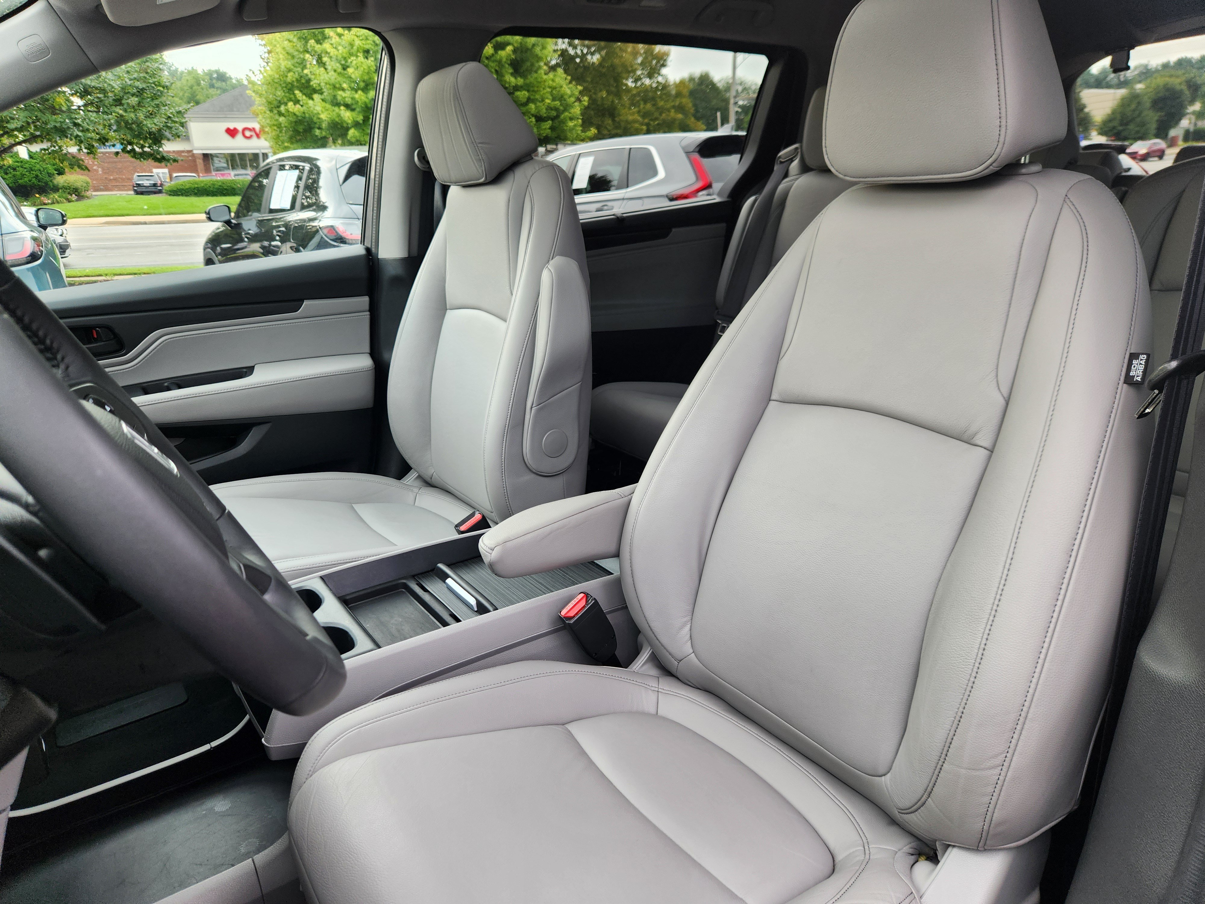 Certified 2024 Honda Odyssey EX-L image 7