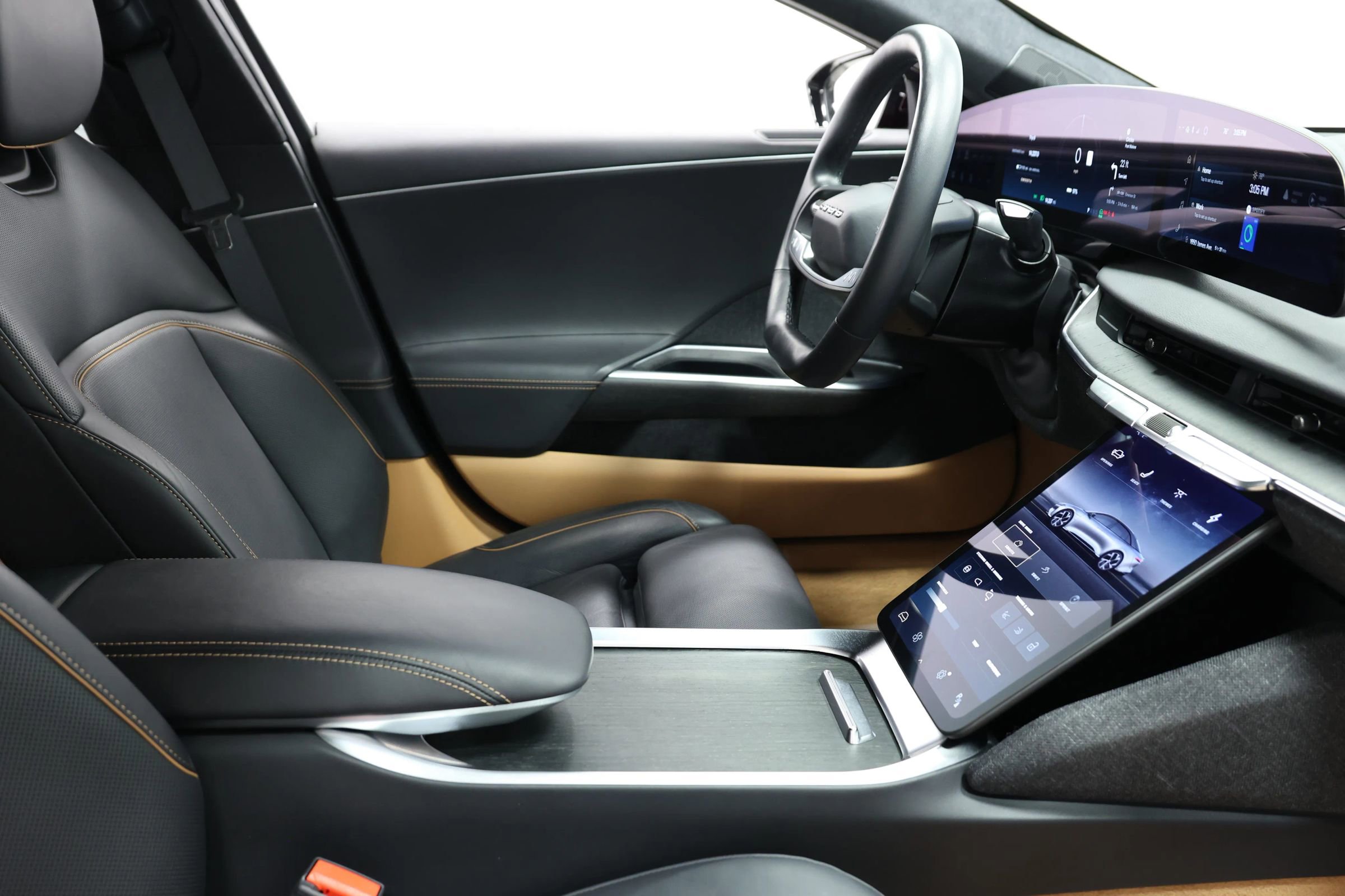Used 2023 Lucid Air Touring image 91