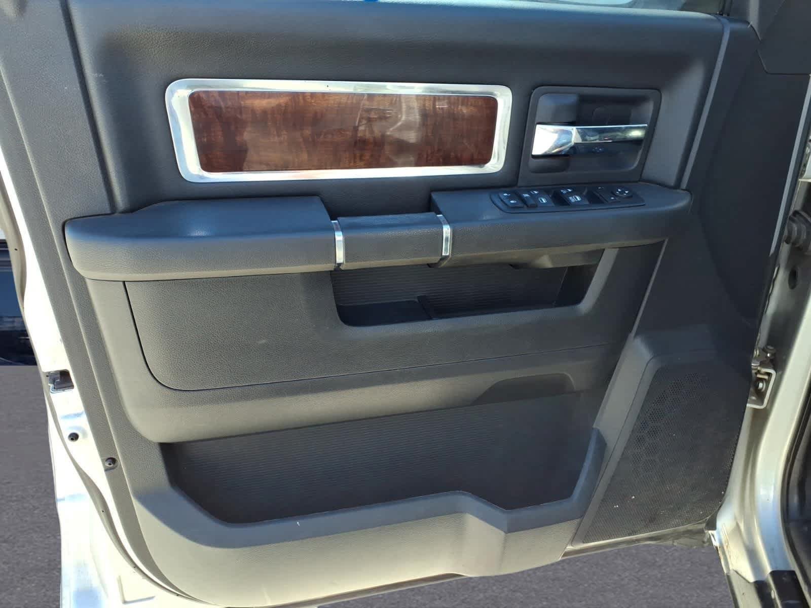Used 2010 Dodge Ram 1500 Truck Laramie AWD/4WD image 17