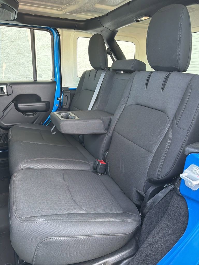 Certified 2023 Jeep Wrangler Unlimited w/ Cold Weather Group image 25