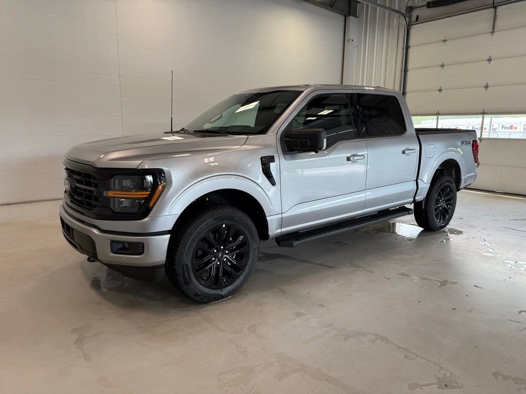 New 2026 Ford F150 XLT w/ Equipment Group 303A High AWD/4WD image 3