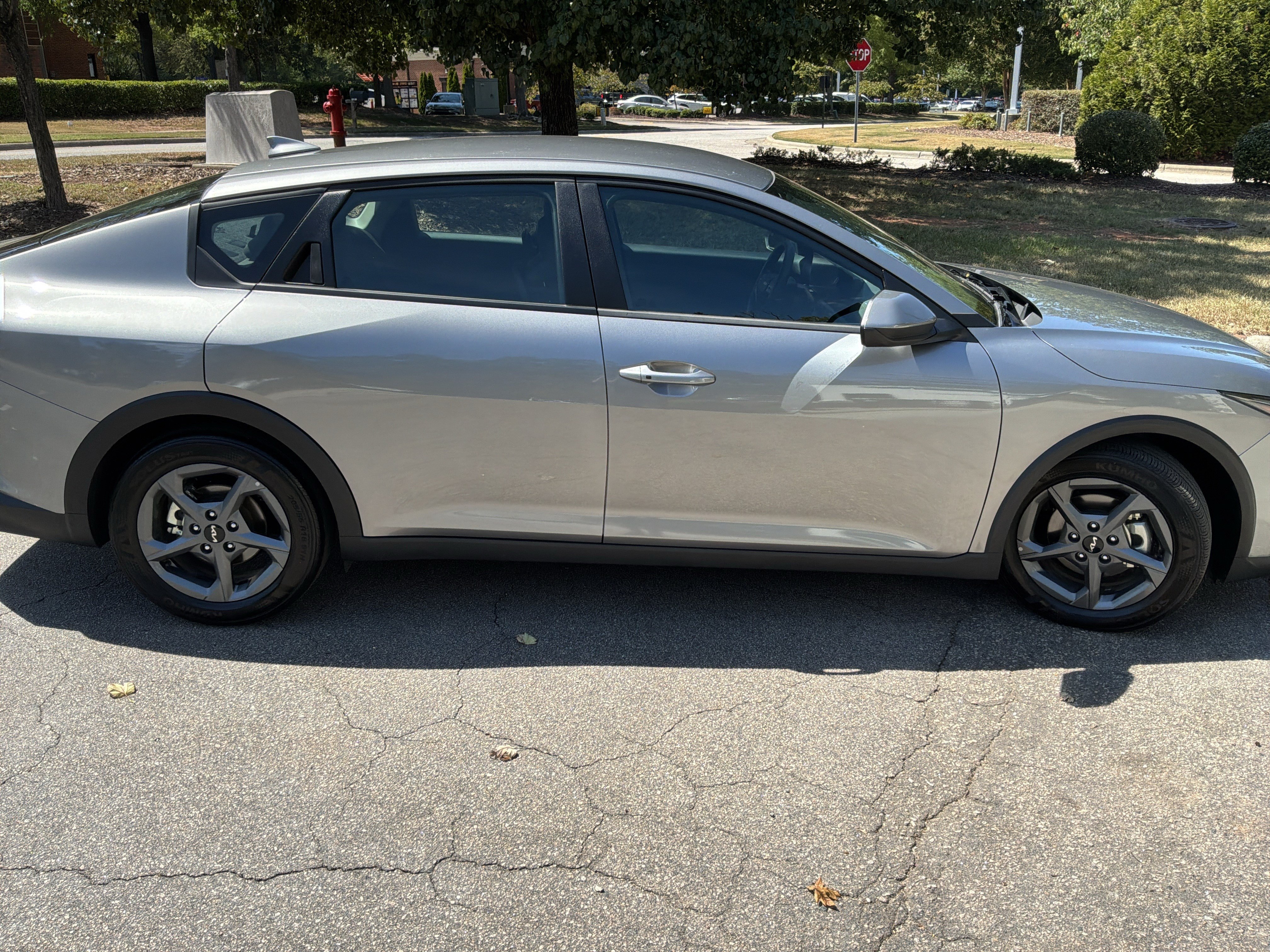 Used 2025 Kia K4 FWD image 11