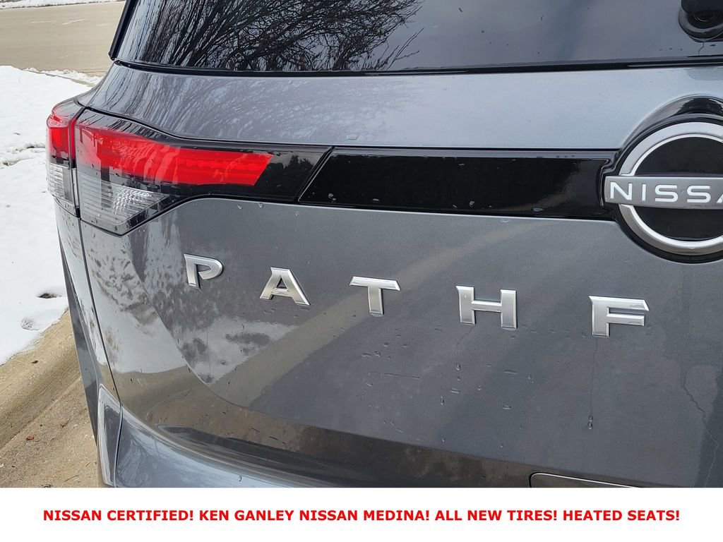 Certified 2025 Nissan Pathfinder SV image 16