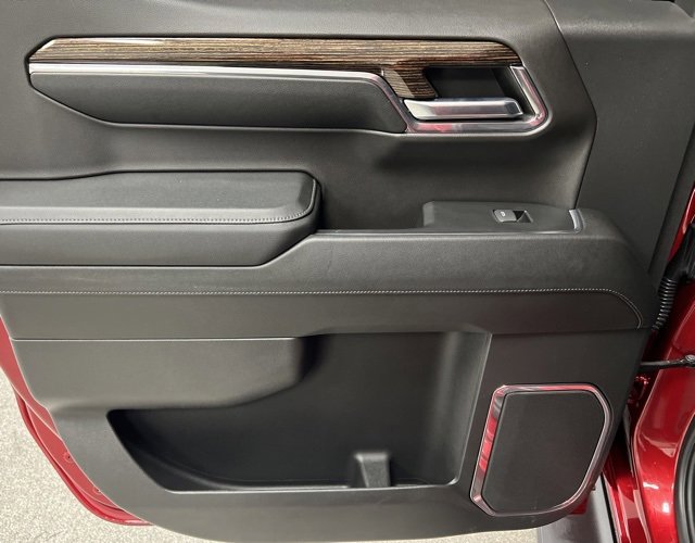 Used 2024 GMC Sierra 1500 Elevation w/ Elevation Premium Package image 41