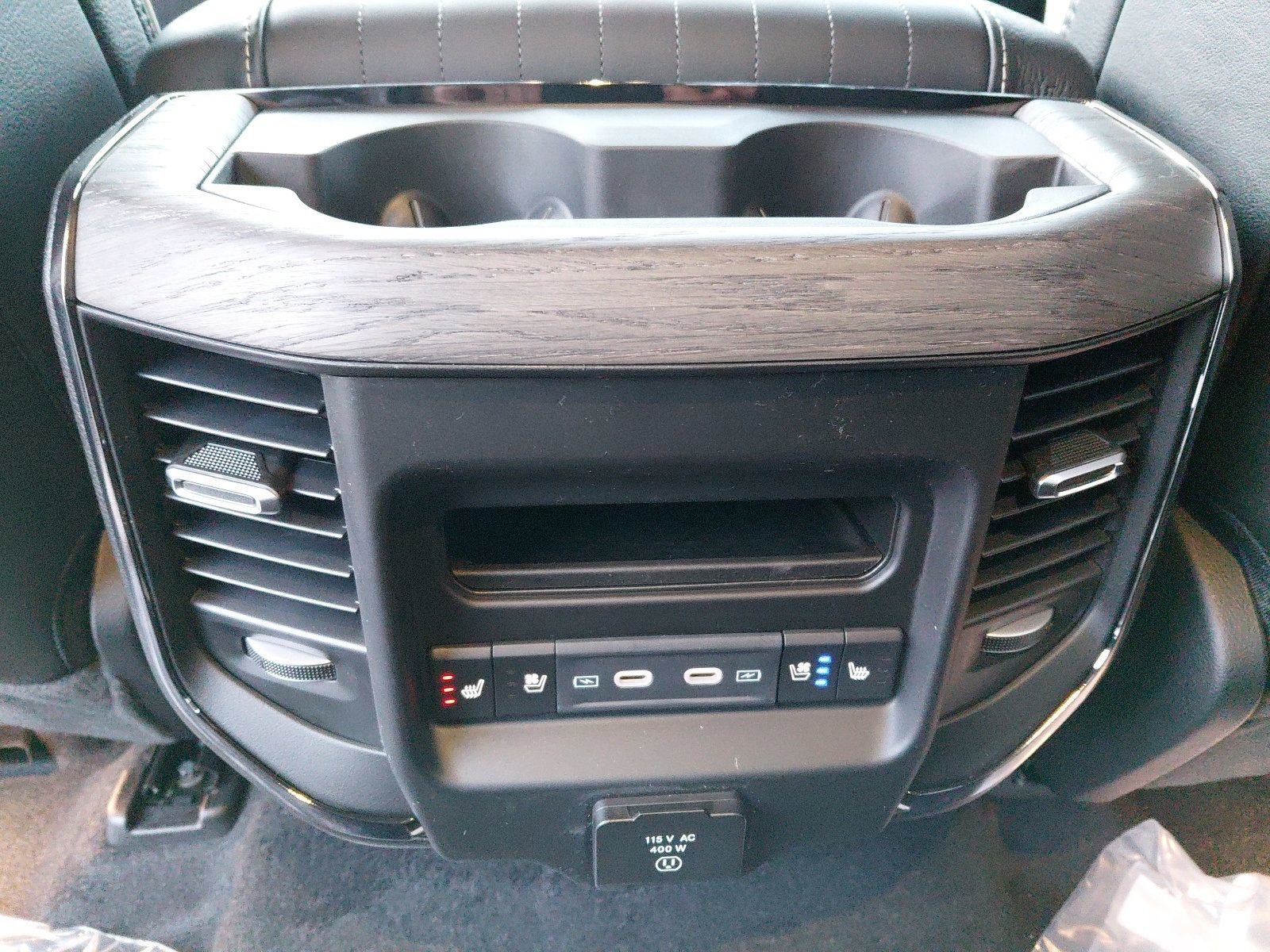 New 2026 RAM 1500 Limited AWD/4WD image 16