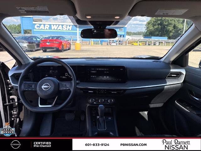 Certified 2025 Nissan Kicks SV w/ Charging Package FWD image 21
