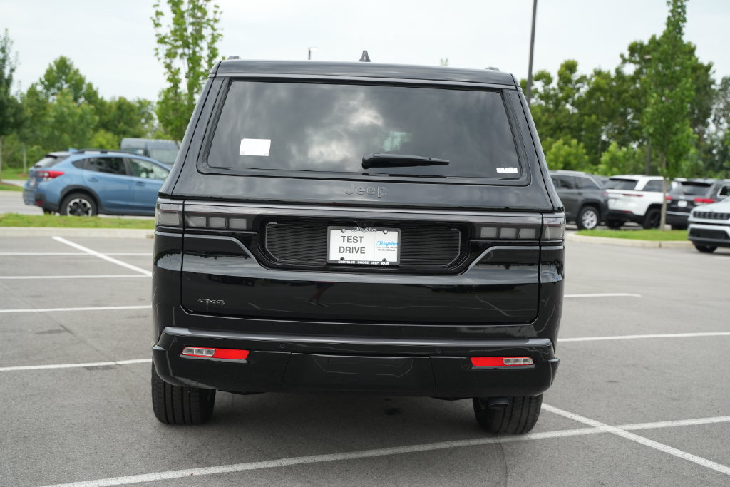 New 2026 Jeep Grand Wagoneer L Limited w/ Premium Group II AWD/4WD image 6