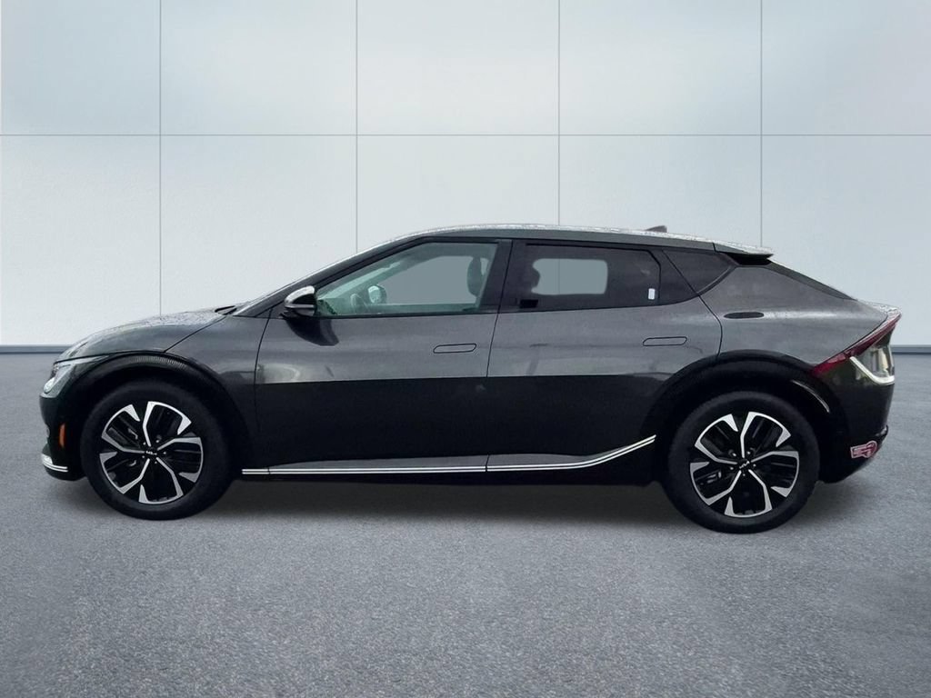 Used 2023 Kia EV6 Wind w/ Wind Technology Package RWD image 3