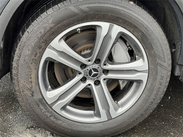 Used 2022 Mercedes-Benz GLC 300 4MATIC image 18