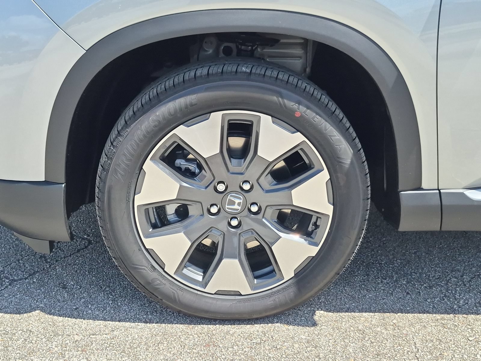New 2026 Honda Pilot Elite image 26