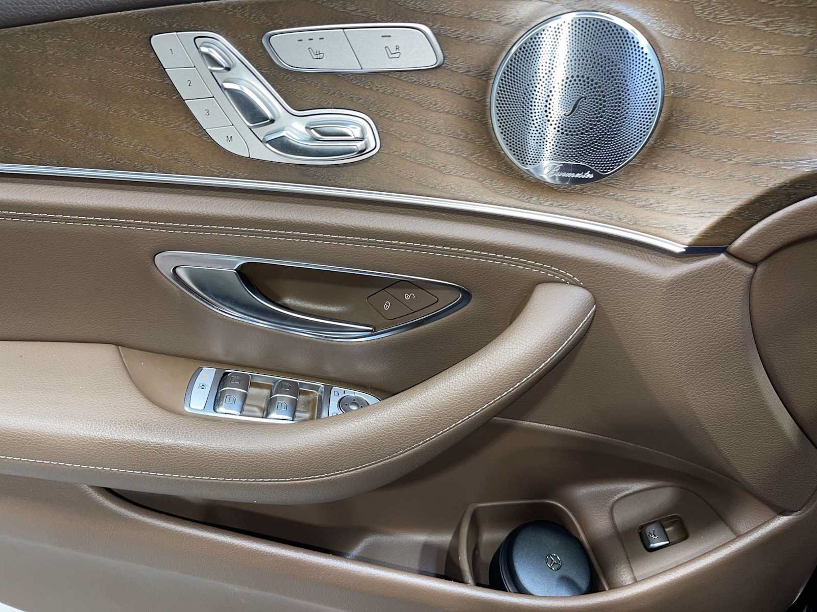 Used 2018 Mercedes-Benz E 400 4MATIC Sedan image 23