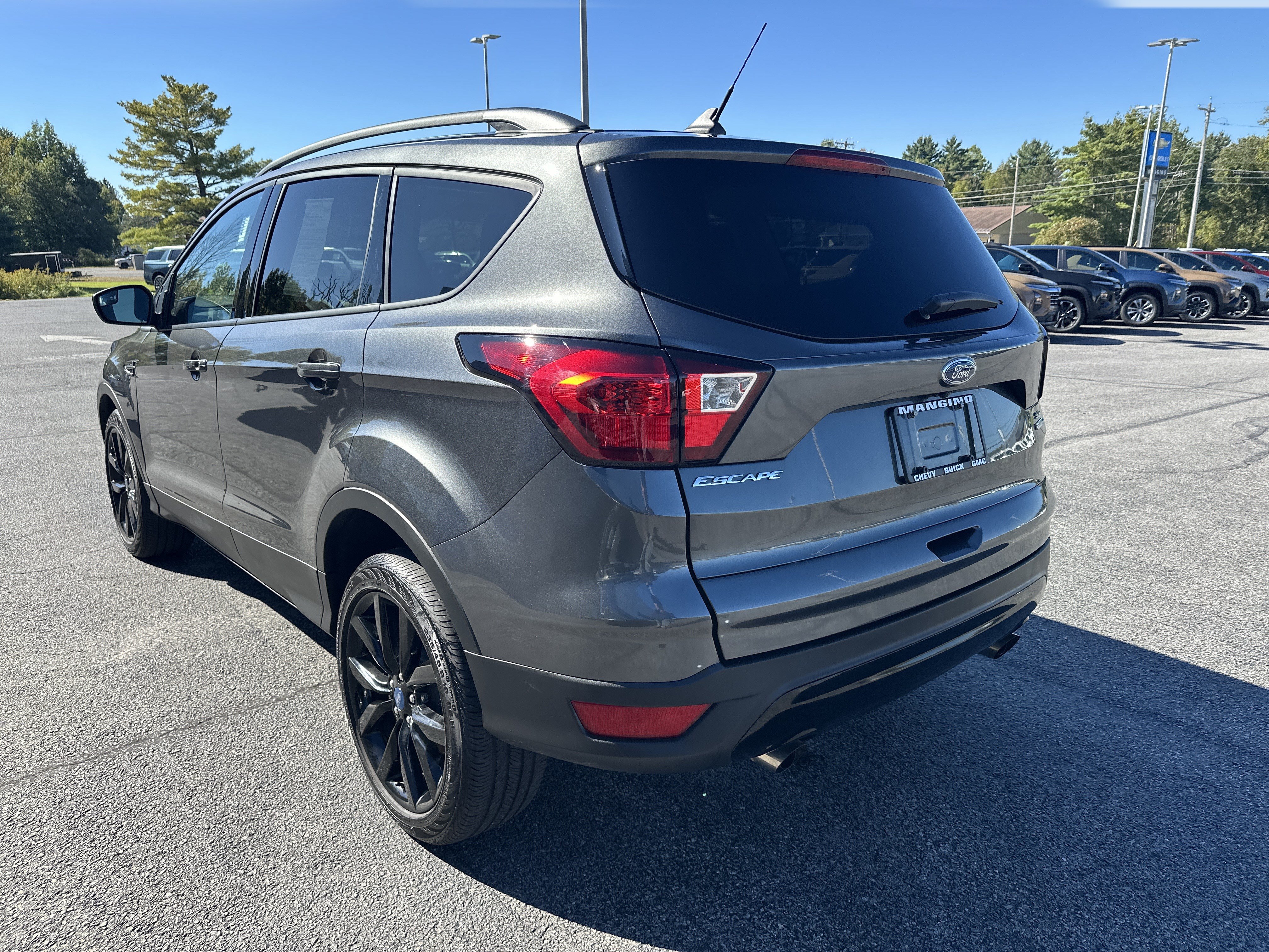 Used 2019 Ford Escape SE AWD/4WD image 5