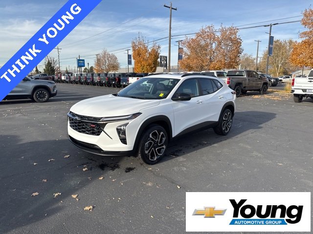 New 2026 Chevrolet Trax RS w/ Sunroof Package image 3