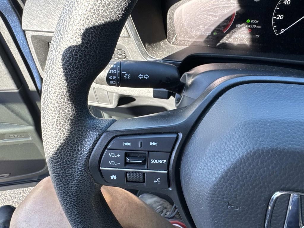 Used 2023 Honda CR-V EX image 26