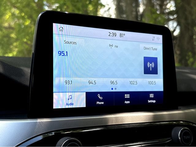 Used 2020 Ford Escape SE Sport FWD image 10