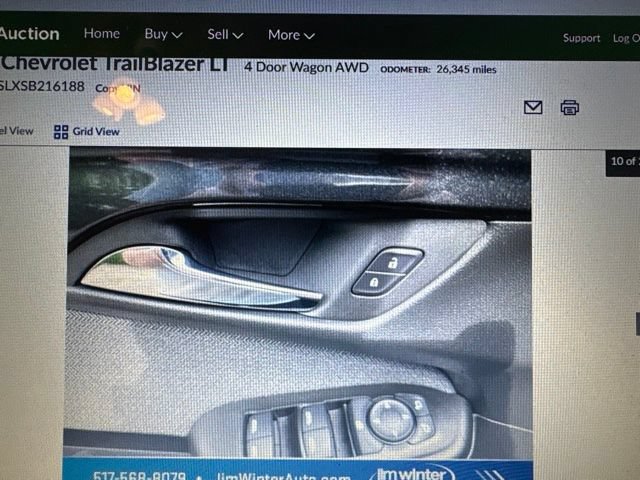 Used 2025 Chevrolet TrailBlazer LT AWD/4WD image 11