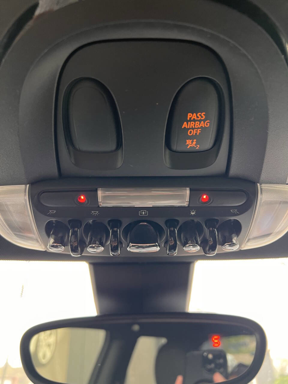 Used 2015 MINI Cooper S image 19