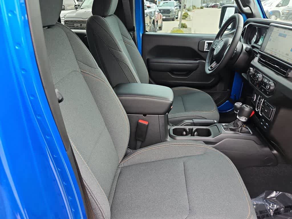 New 2025 Jeep Gladiator Sport AWD/4WD image 26