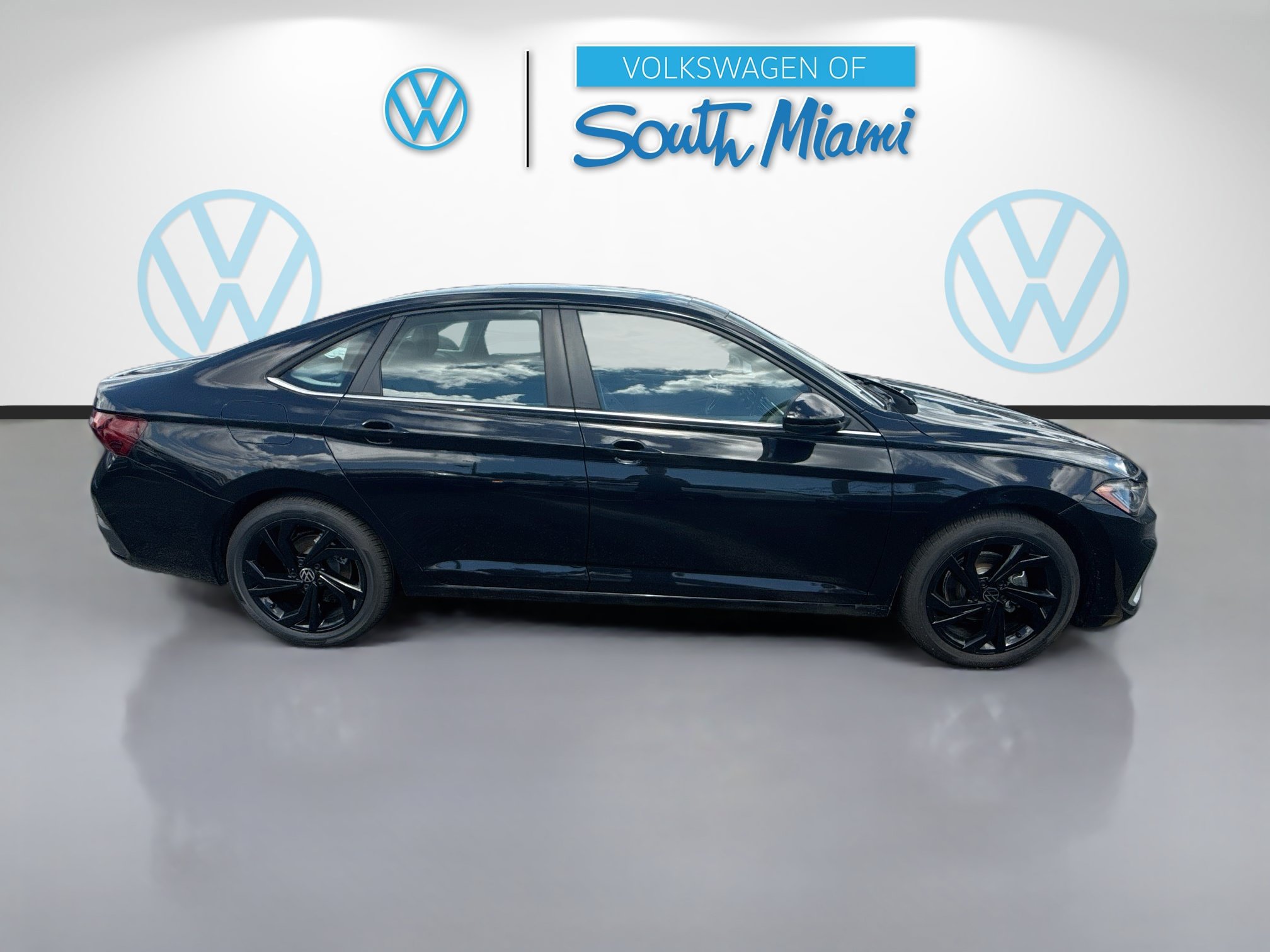 New 2027 Volkswagen Jetta SE FWD image 8