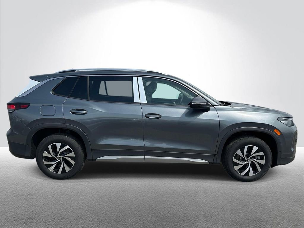 New 2026 Volkswagen Tiguan S AWD/4WD image 5