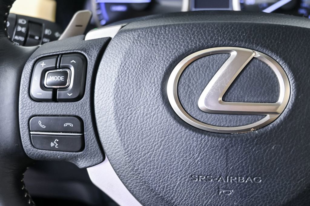 Used 2018 Lexus NX 300h AWD w/ Comfort Package image 11