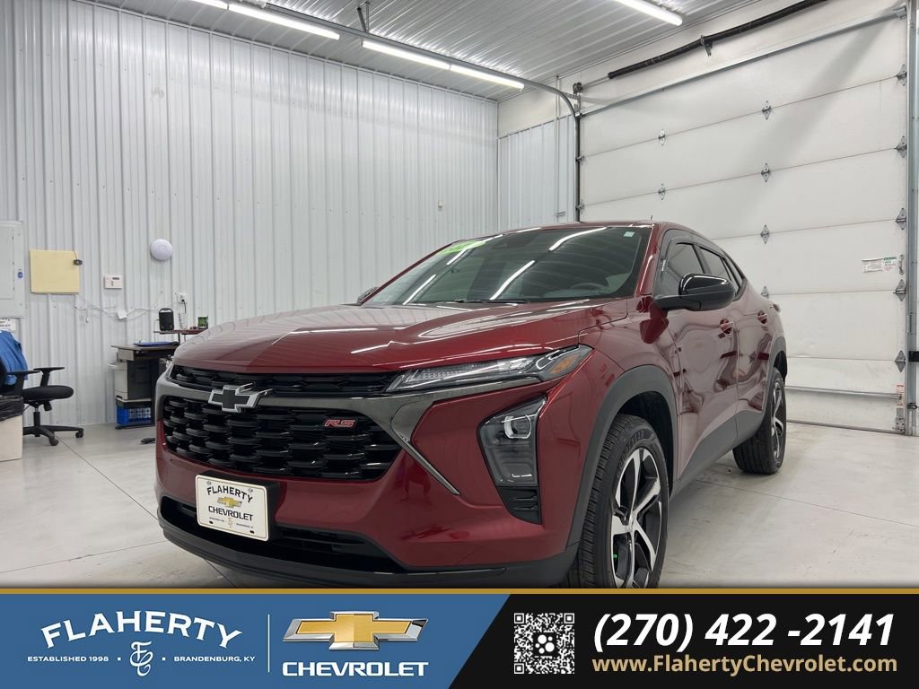 Used 2024 Chevrolet Trax RS w/ Driver Confidence Package FWD image 6