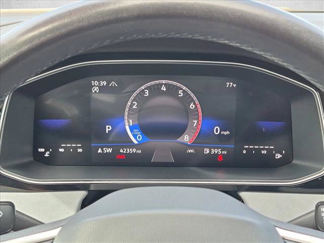 Used 2025 Volkswagen Jetta SE FWD image 11