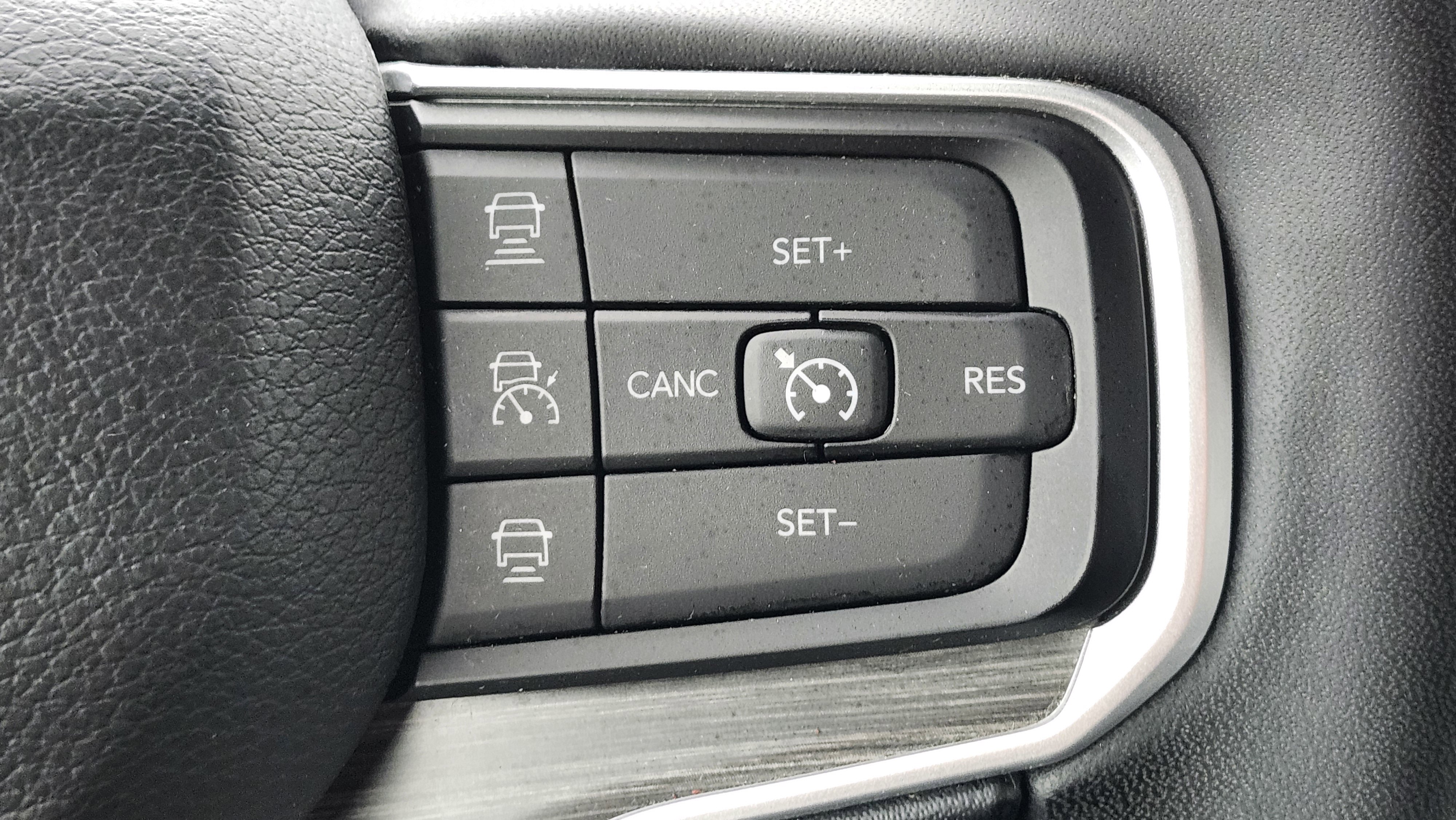 Used 2024 Jeep Wagoneer L Series II w/ Flexible Seating Group image 34