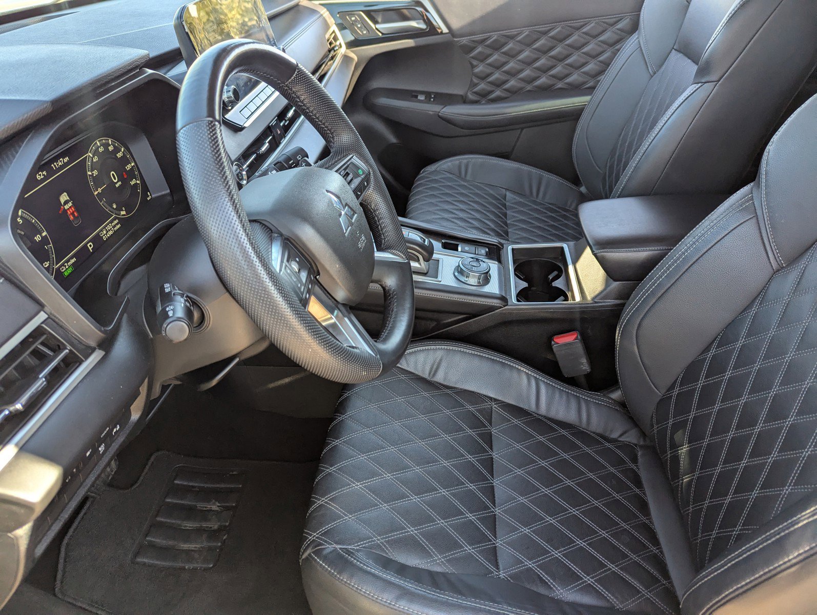 Used 2023 Mitsubishi Outlander SEL image 26