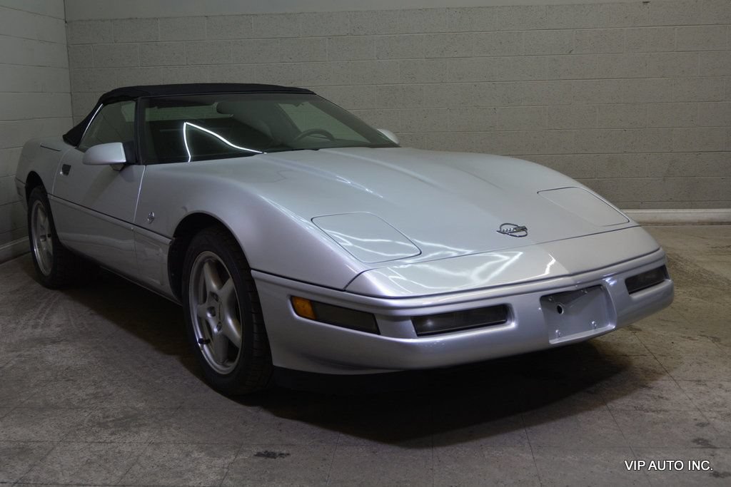 Used 1996 Chevrolet Corvette Convertible RWD image 5