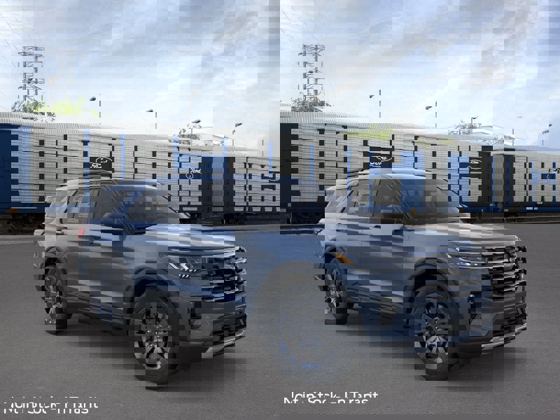 New 2026 Ford Explorer Active image 7