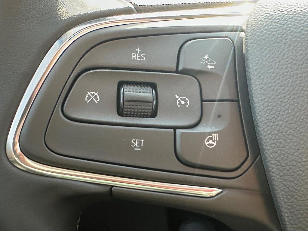 New 2026 Buick Encore GX Sport Touring w/ Comfort Package AWD/4WD image 8