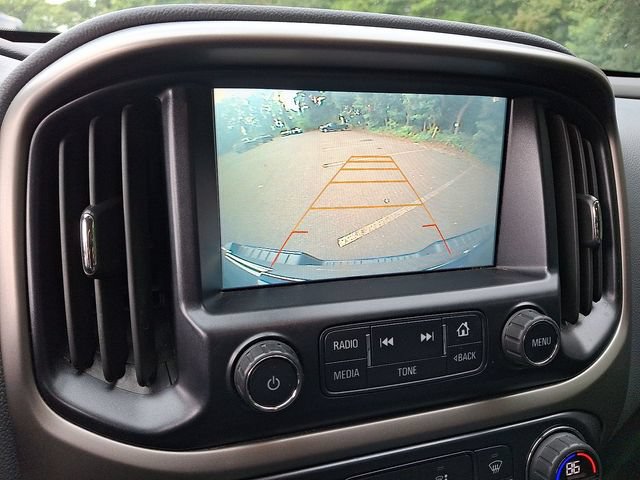 Used 2017 Chevrolet Colorado Z71 AWD/4WD image 14