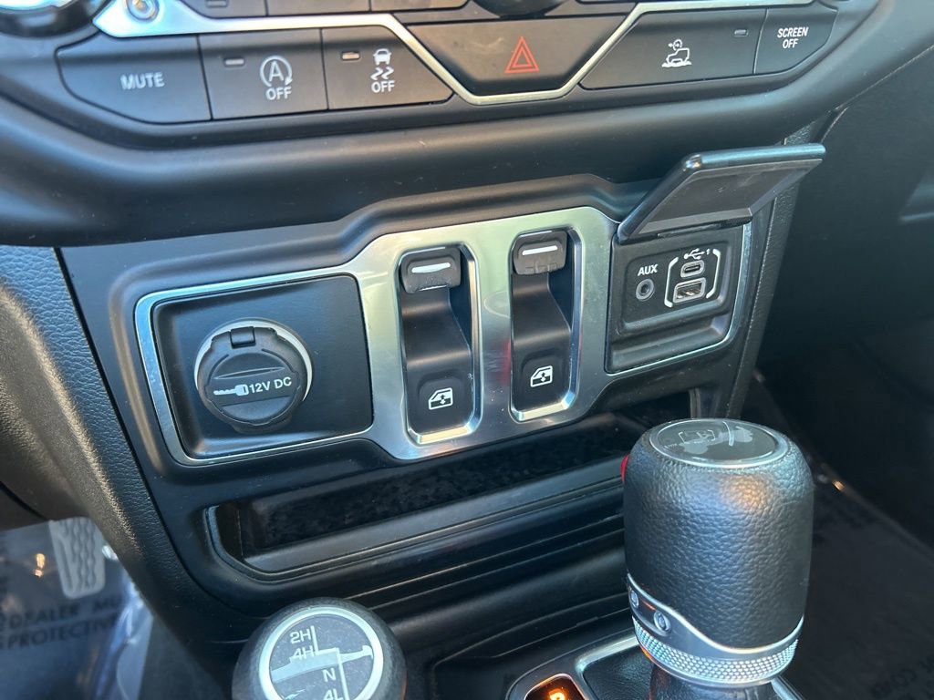 Used 2022 Jeep Wrangler Willys image 38