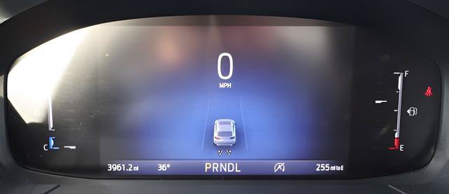 Used 2025 Ford Escape Active w/ Cold Weather Package AWD/4WD image 21