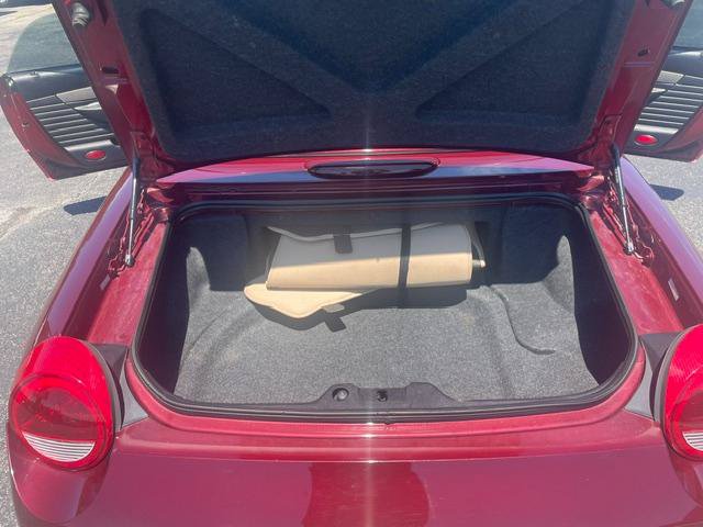 Used 2004 Ford Thunderbird RWD image 10