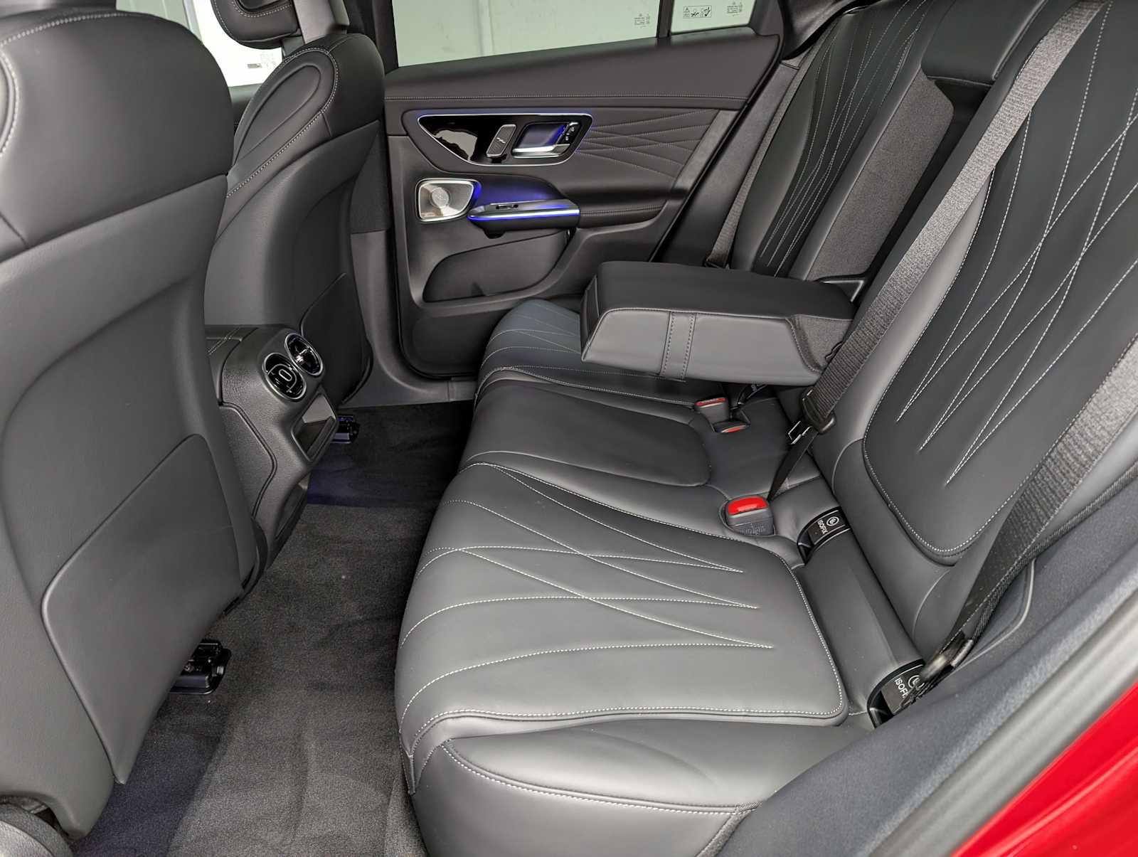 New 2026 Mercedes-Benz GLC 300 4MATIC image 19