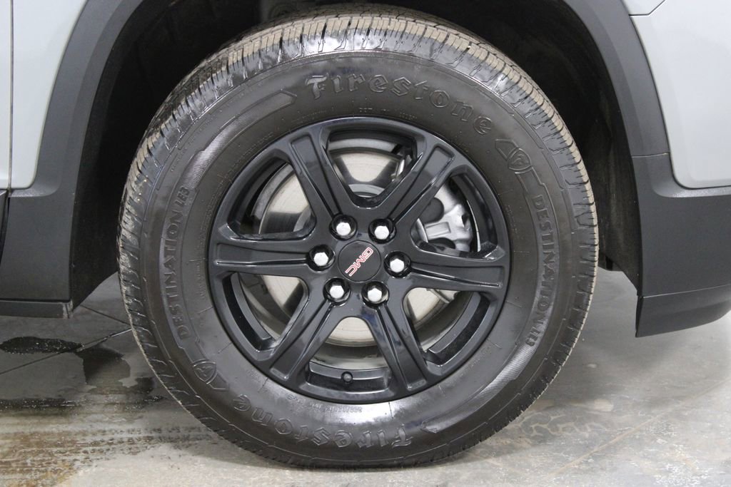 Used 2023 GMC Acadia AT4 w/ Preferred Package image 13