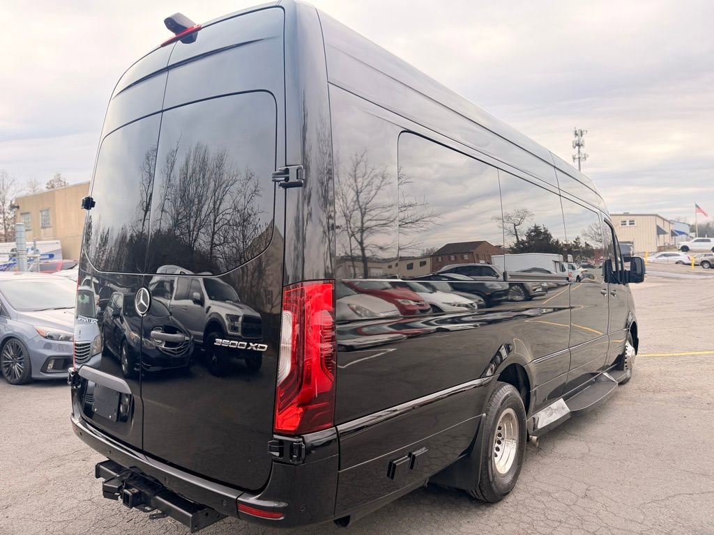 Used 2020 Mercedes-Benz Sprinter 3500 image 3